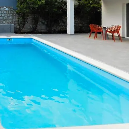 Gorgeous In With Swimming Pool Appartement Cavtat